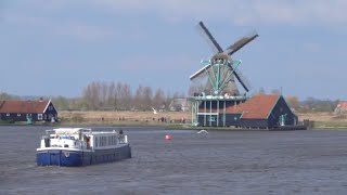 Experience the Charm of Zaanse Schans: Journey Through Time Amidst Windmills &amp; Traditional Wonders