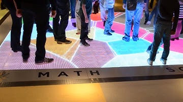 Interactive Voronoi Diagrams at MoMath