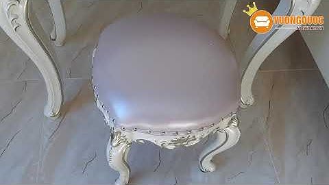 Hoàn thiện bộ bàn ghế trang điểm tân cổ điển sang trọng tại nhà anh Trang – Vũng Tàu