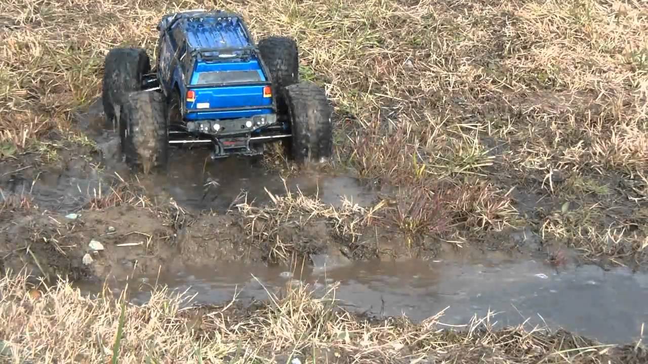 Summit Maxx MUD BOG and Slow Motion!! 2