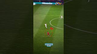 CR7 vs Defender IQ 😮‍💨