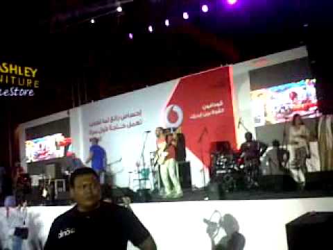 Sharmoofers Party At City Stars Vodafone Khamsa Santy خمسة سنتى