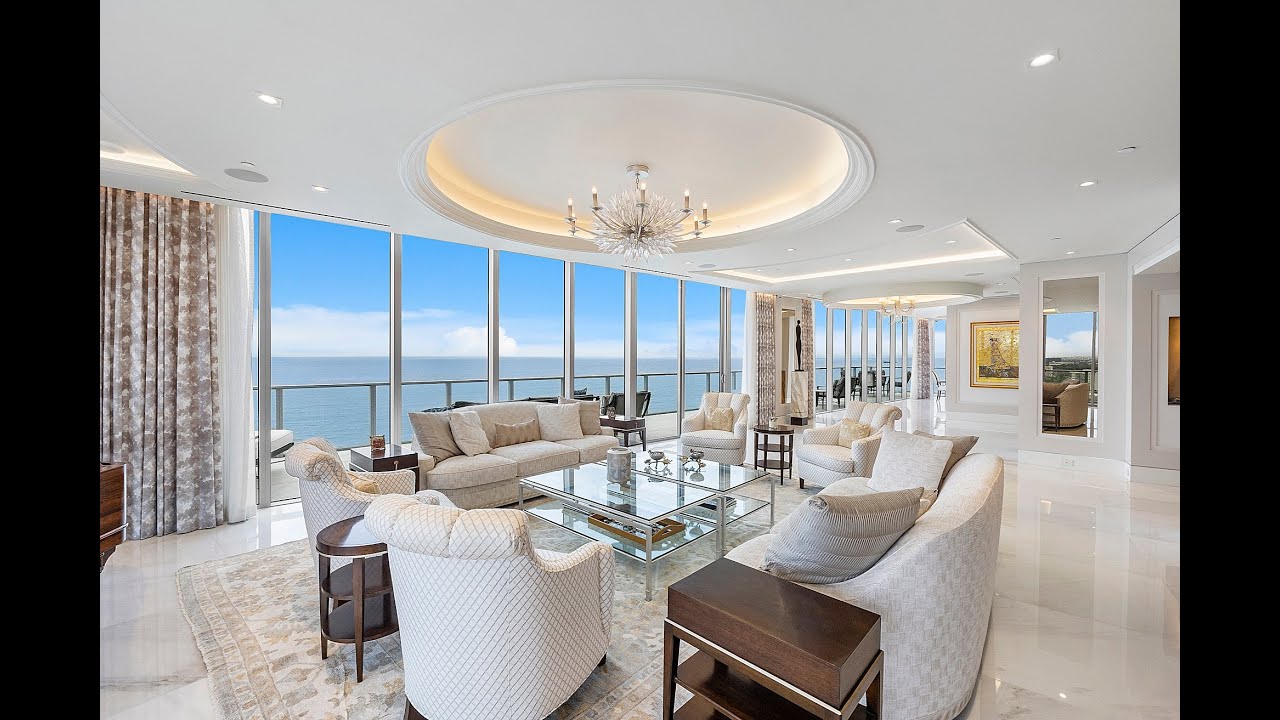 Beautiful view of Luxury Penthouse Apartment With Oceanfront Property And Luxury Features And Art And Design And Art And Design And Art