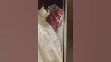 البس ثياب الاماني وانتظر منك وعد Explore 