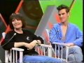 Capture de la vidéo Morrissey & Sandie Shaw Interview (Earsay) (1984)