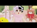 Jane Melissa Martinizi - Jane Melissa &amp; Georgina - Perfum Milk - Commercial