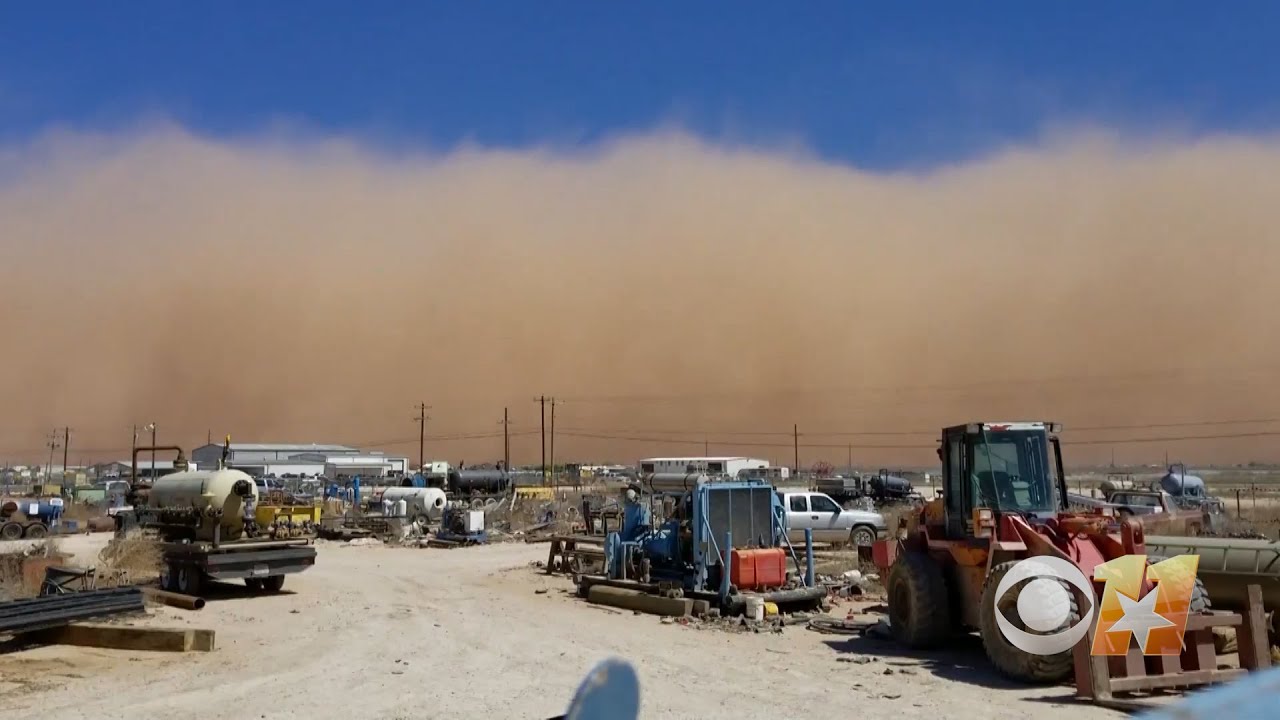 Incredible Time Lapse Video Of Dust Storm Moving Through Texas Town