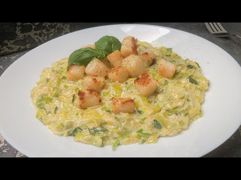 noix-de-saint-jacques-au-poireau-et-à-la-crème-/-noix-de-saint-jacques-recette-gastronomique