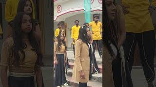 Dekho Dekho Mujhe Chod Na Dena