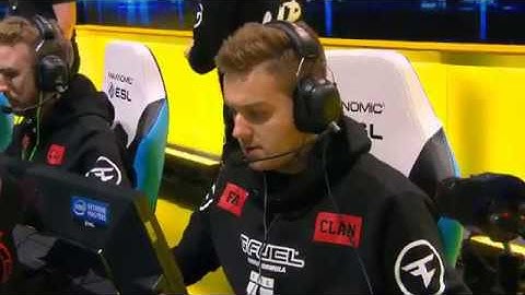 Niko 1v2 Clutch - NiP vs Faze - Grand Final IEM Oakland 2017