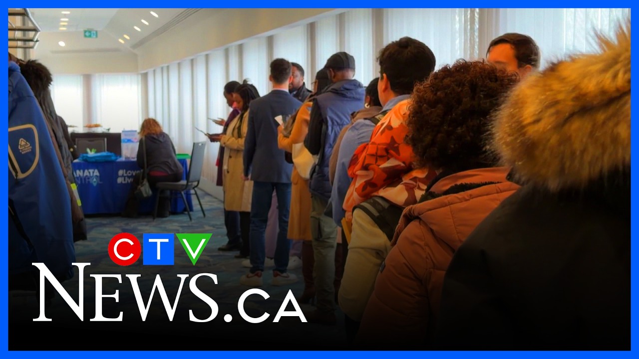 Job crisis: Hundreds line up for work