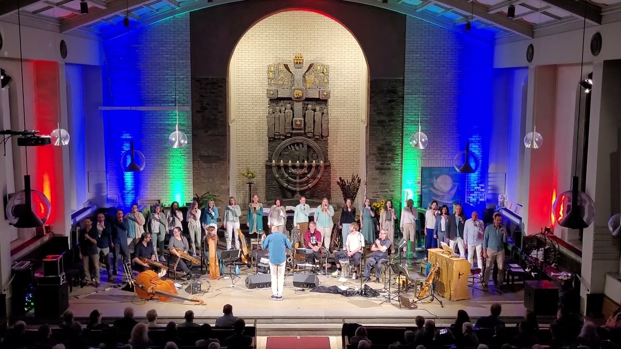 Stand up - Chor Divertimento