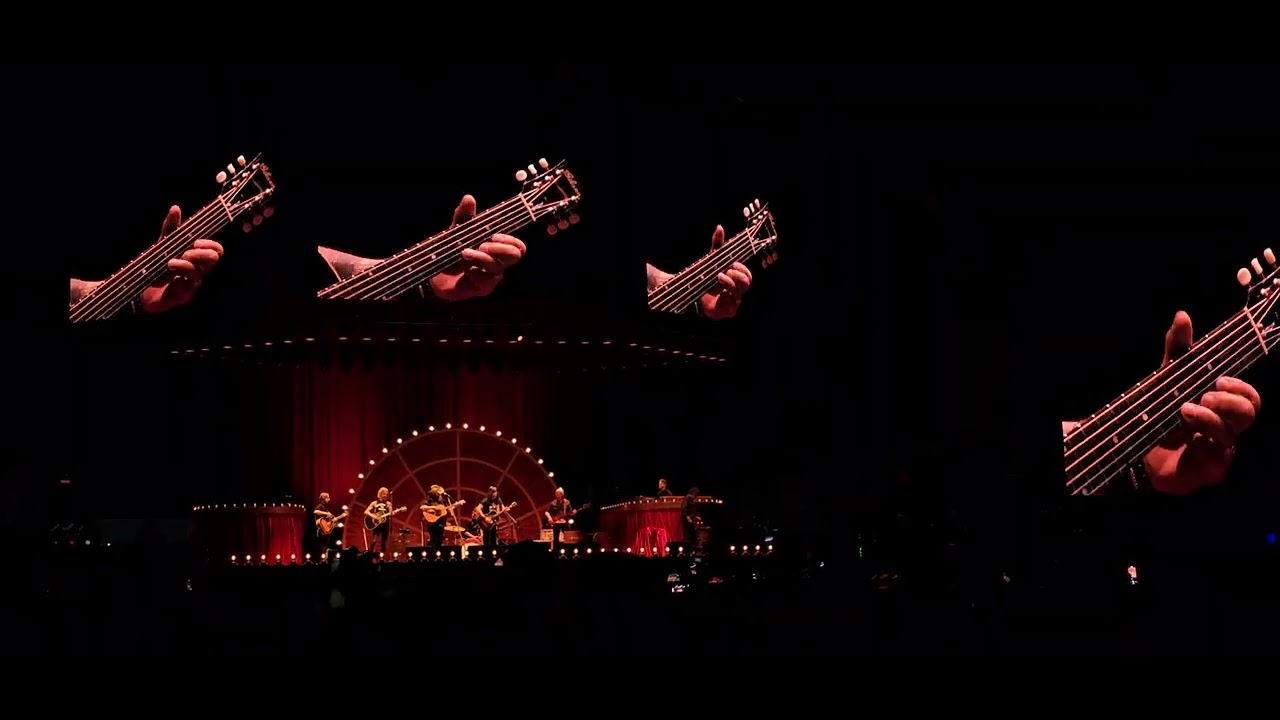 Смотреть «Chris Stapleton - Patience (featuring Guns m Roses) » на YouTube Смотреть «Chris Stapleton - Patience (featuring Guns m Roses) » на YouTube