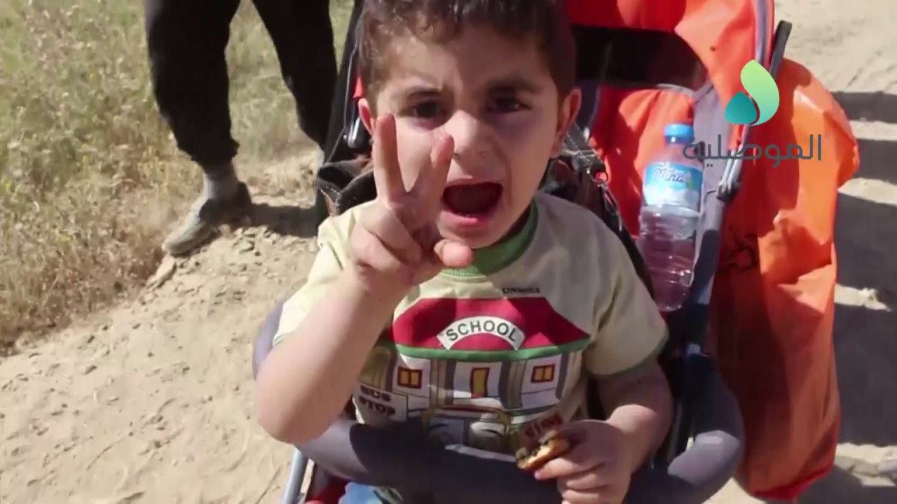 الموصلية ترصد نزوح مئات العوائل من حي 17 تموز بأيمن الموصل والأهالي يروون معاناتهم خلال سيطرة داعش