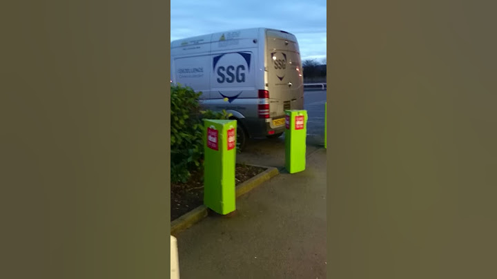Security guard locks himself in his van