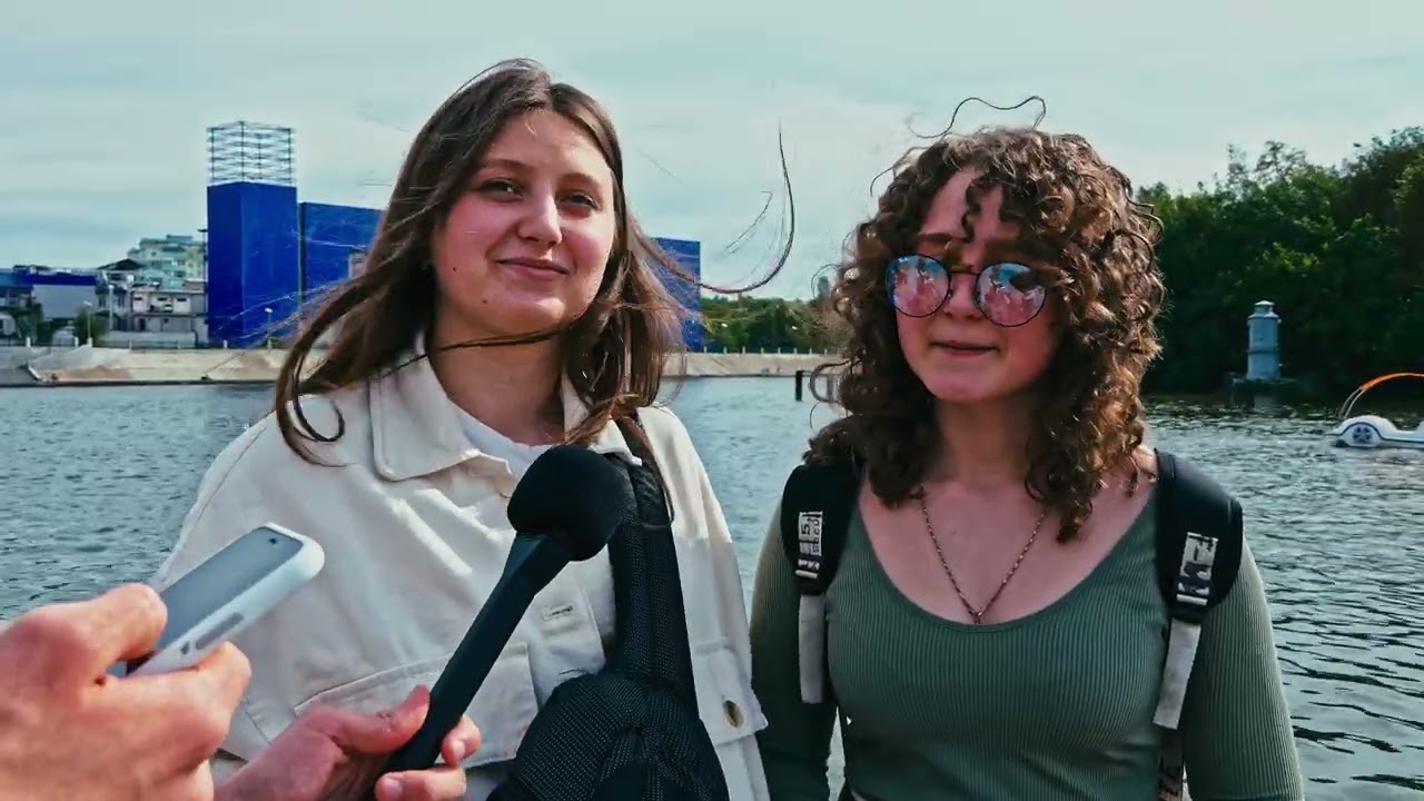 Street Interview