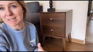 A closer look at this vintage looking night stand