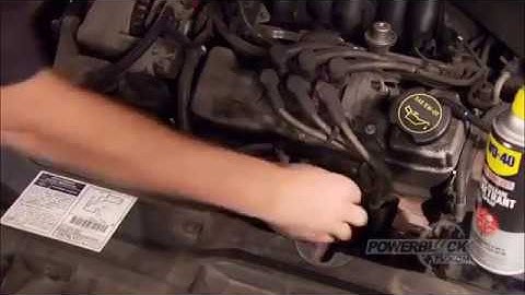 WD-40 Specialist Rust Release Penetrant Spray for rusted or stuck fasteners