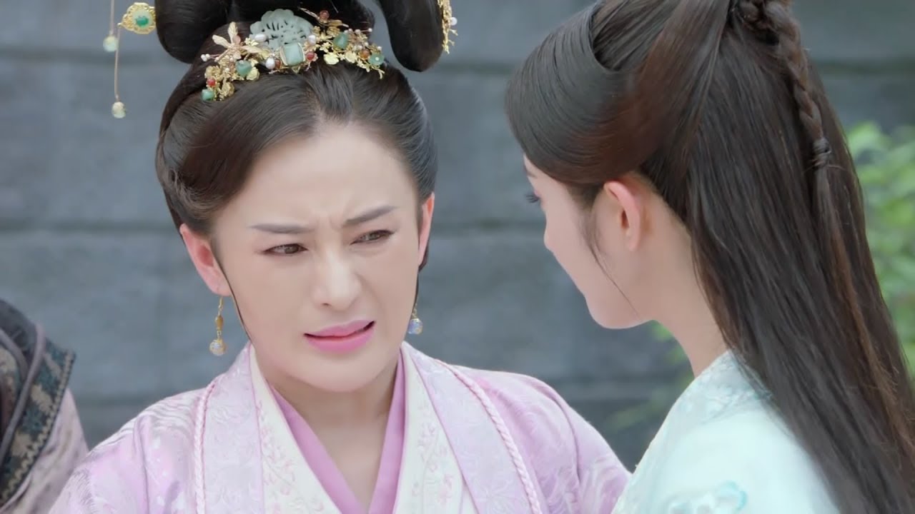 霸气十足的灰姑娘气场全开，花样惩罚犯事的丫鬟，妥妥的当家风范! 😋 chinese drama