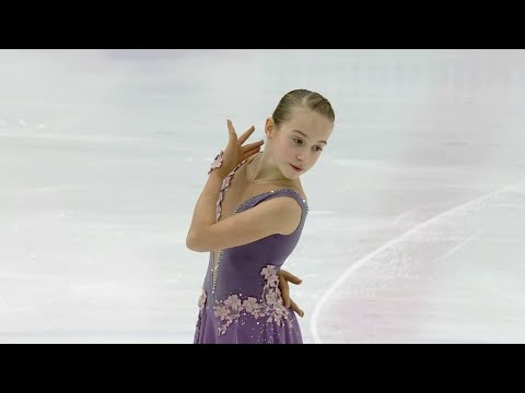 Арина фигуристка
