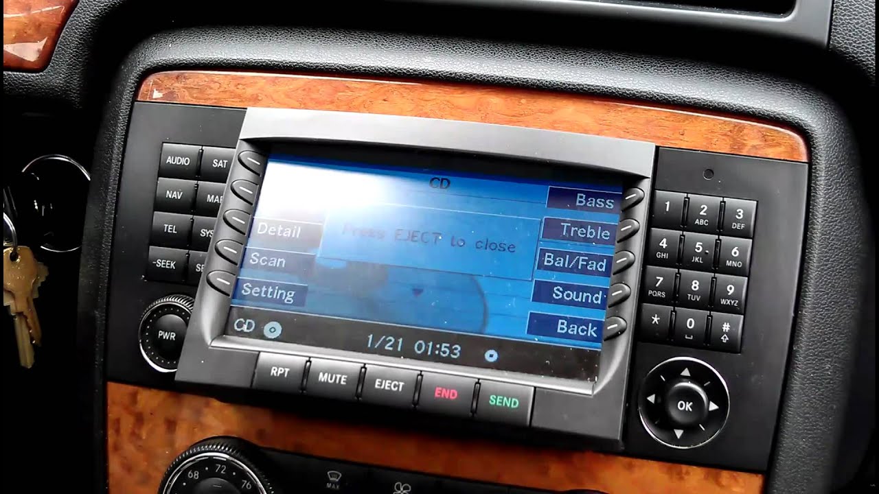 R350 MERCEDES NAVIGATION SCREEN ERROR - YouTube