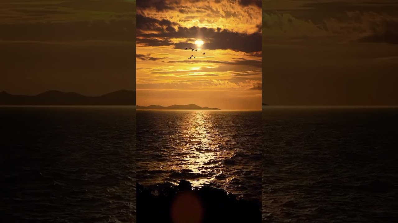 Exploring Paradise: Captivating Sunset and Sky Views!