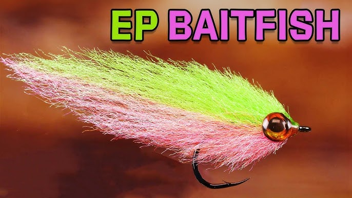 EP Style Baitfish Fly - Underwater Footage - Saltwater and warmwater  streamer fly 