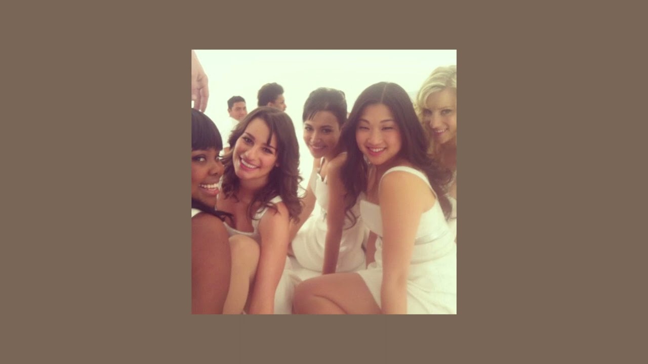 Glee Cast - Edge of Glory (sped up)