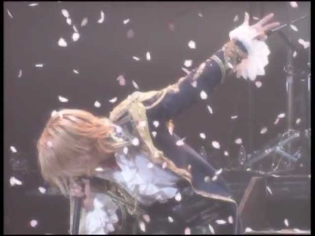 LAREINE - Métamorphose (KAMIJO 20th Anniversary Live) - YouTube