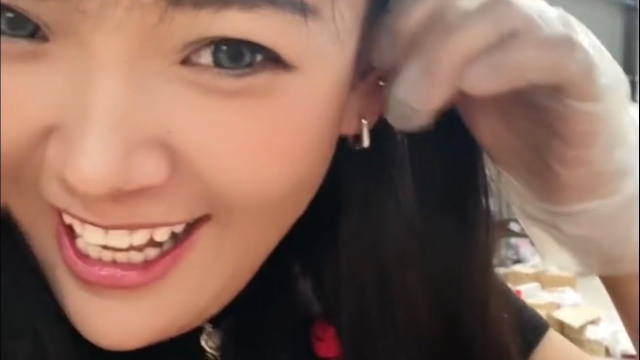 མིས་མཐོང་ཆུང་བྱེད་ཀྱི་འདུག 