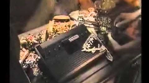 Tutankham / Q*Bert (Atari 2600) - Retro Video Game Commercial / Ad