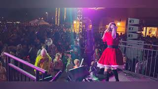 North Phoenix Outlets 2023 Tree Lighting Concert - Reina Ley