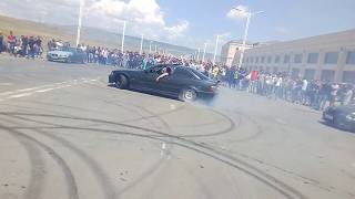 short diff BMW e36 donuts