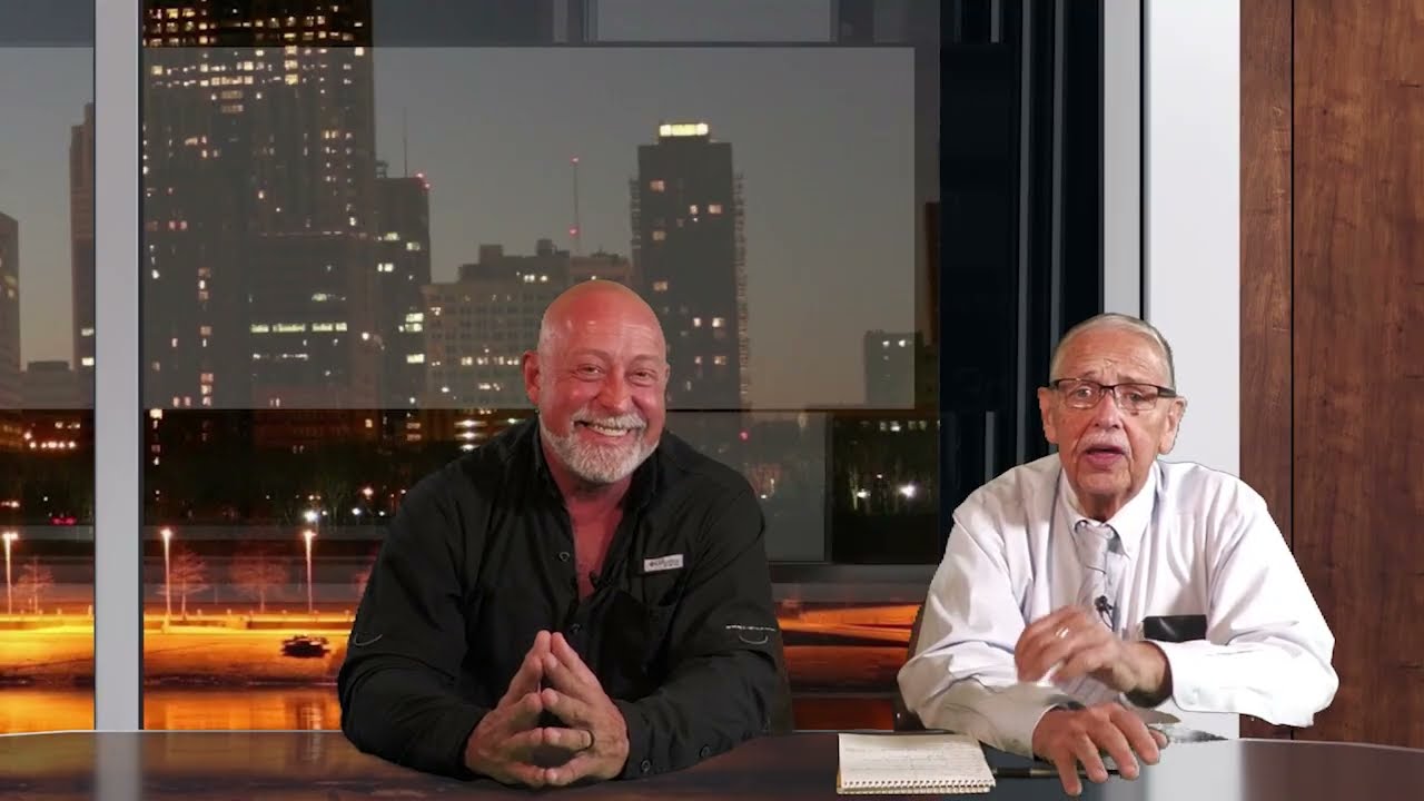 Herb Simmons and Mac Davis recap the Wrestling at NASCAR and all of the upcoming SICW Shows.