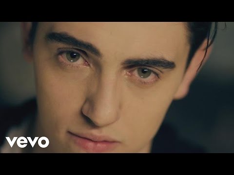 Michele Bravi - Sotto Una Buona Stella