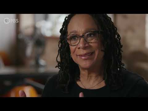 S. Epatha Merkerson Learns About The Lives of Her Enslaved Ancestors