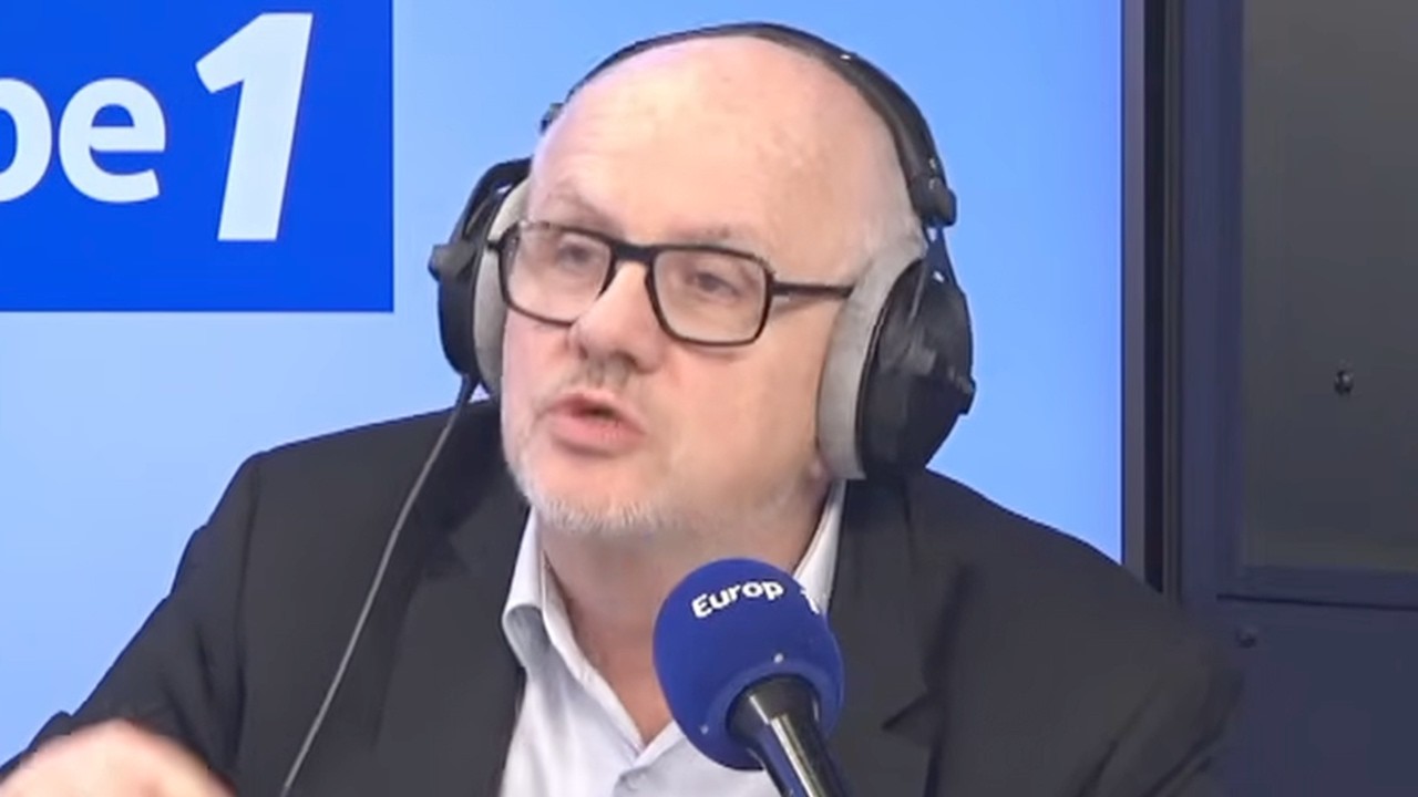 François Mitterrand, une affaire de ménage à trois (Olivier de Lagarde)