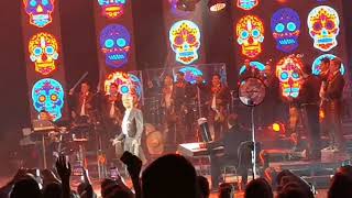 Te lo dije cantando 🎶  ... Alejandro Fernández en el Auditorio Telmex 2020   #HechoEnMexico