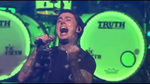 FALLING IN REVERSE release previously unreleased song "Carry On"