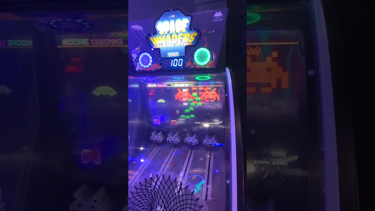 Space Invaders Counter Attack Arcade Game