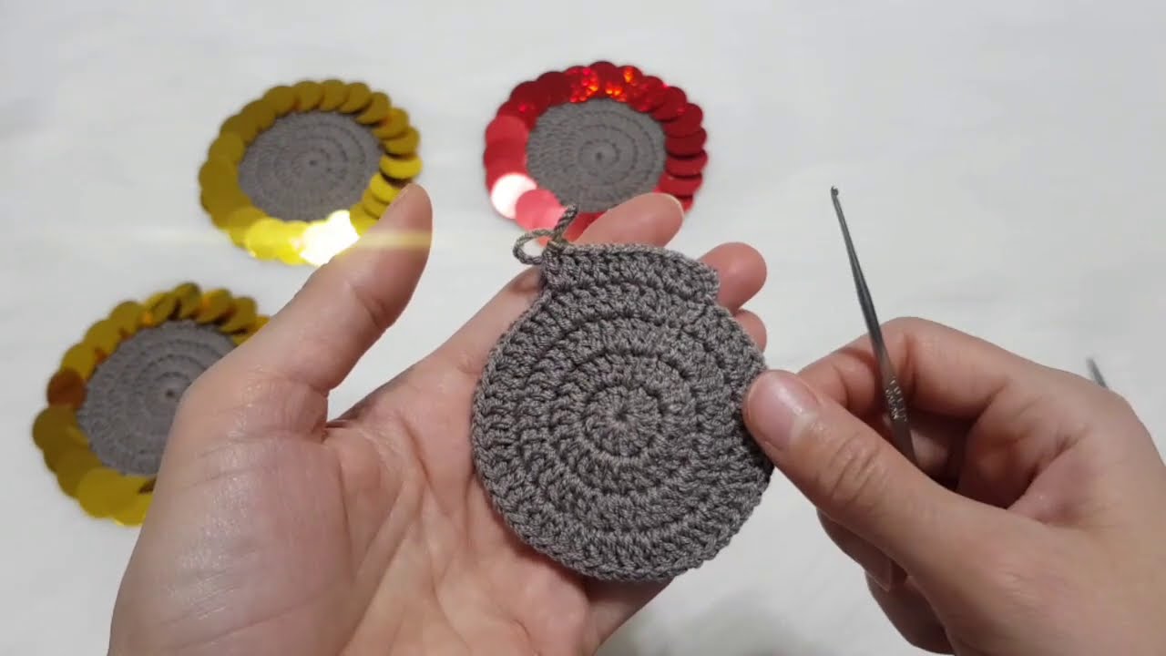 Bu Sene Favori Pullu Supla Bardak Altlığı Işıltılı örgü modeli