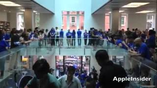 Grand opening of Apple's SoHo store