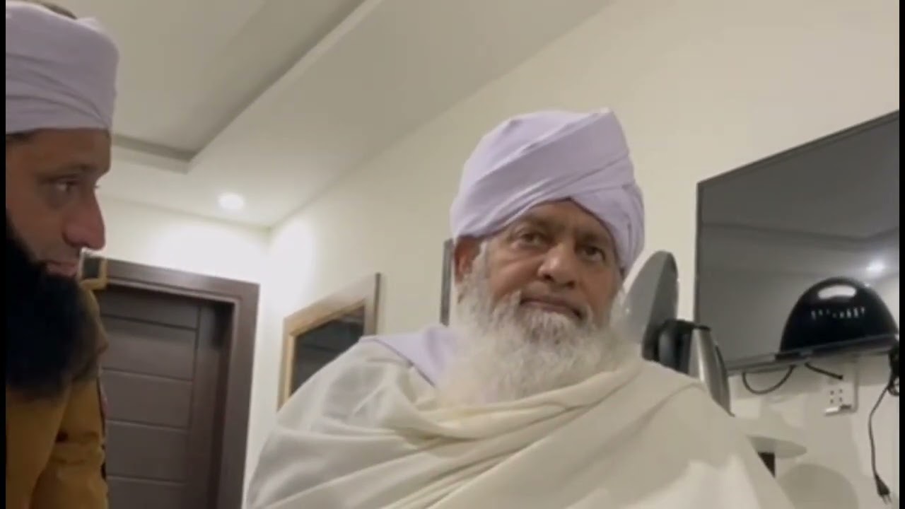 Peer Zulfiqar Ahmed Naqshbandi RA in Naran Valley Hotel
