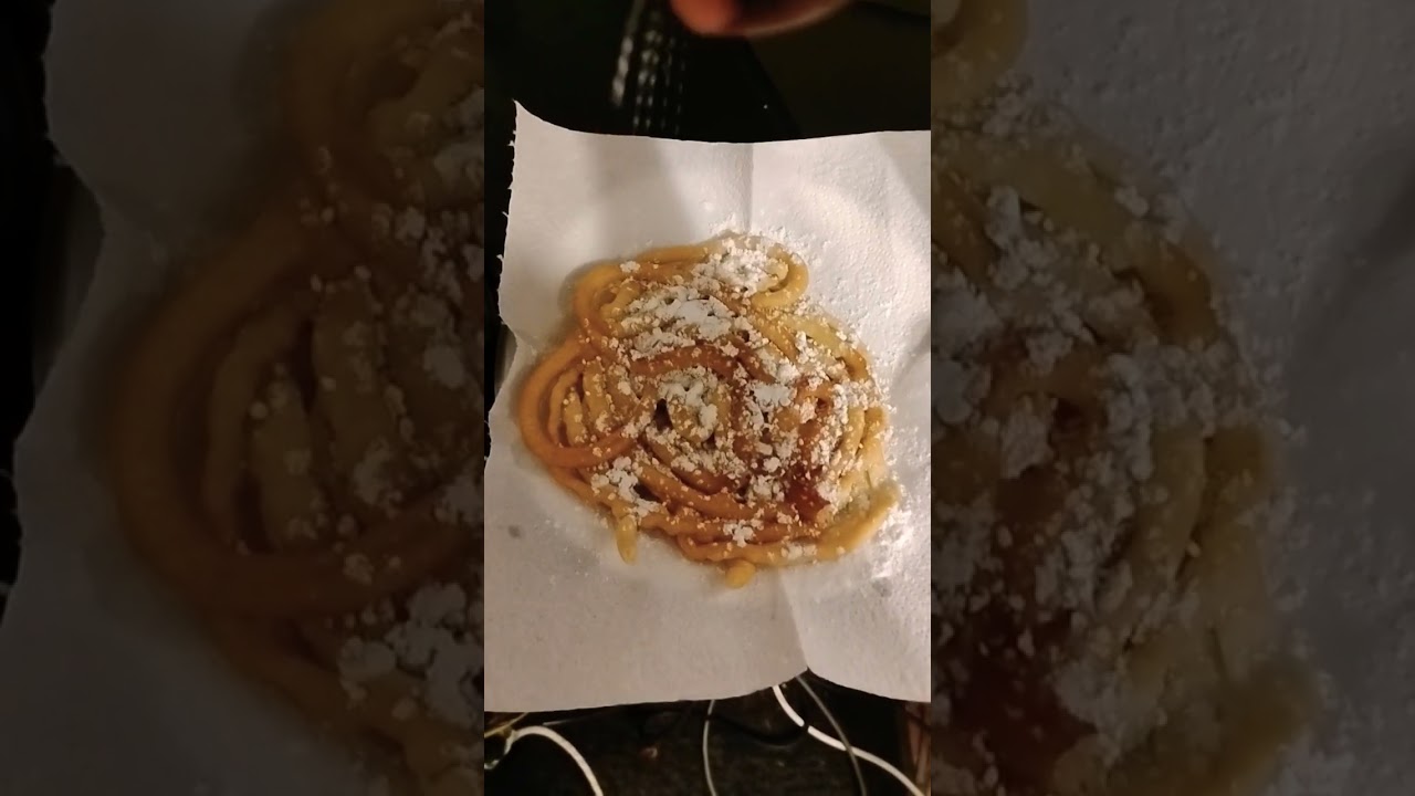 funnel cake 🍰 add your powder sugar or fruit 🍓🍑