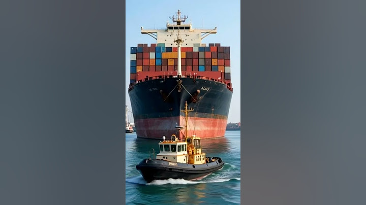 Navio brasileiro encalhado na costa da África. #navio #curiosidades