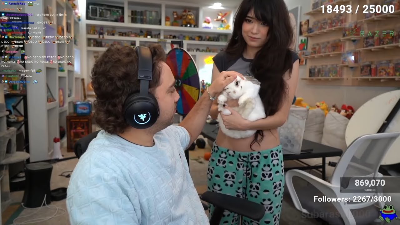Emiru Steals Dedo From Mizkif