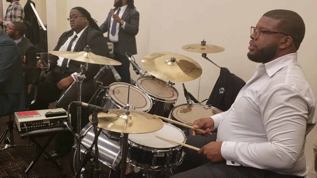 Josh Mayfield praise break Holy Convocation Revival Fire pt 2 with Jon B Smashing On Organ