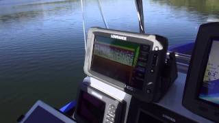 Understand your Lowrance Fish Finder with John Easton talking us through setting up your sonar Understand your Lowrance Fish Finder with John Easton talking us through setting up your sonar