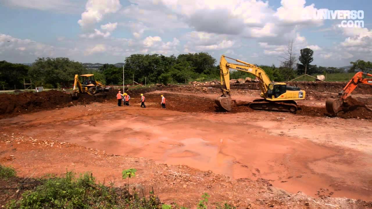 Reservorio para agua en Peñón del Rio en Durán - YouTube