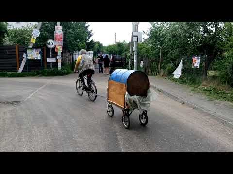 Video: Valsts Velosipēdu Co Izlaiž Piepilsētai Draudzīgu Elliston